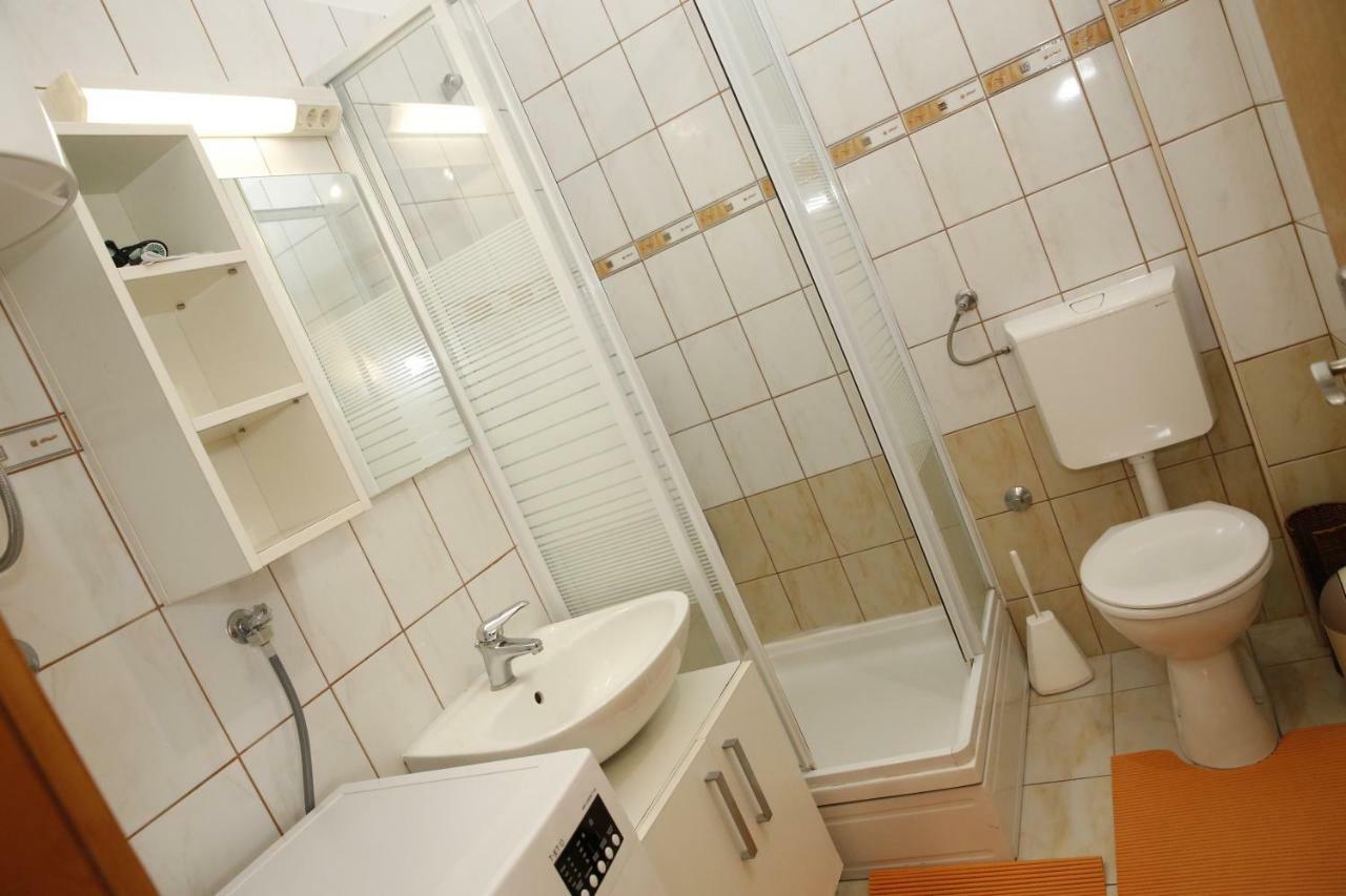 Apartman Alica Srima Vodice Ngoại thất bức ảnh